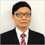 見學 知志